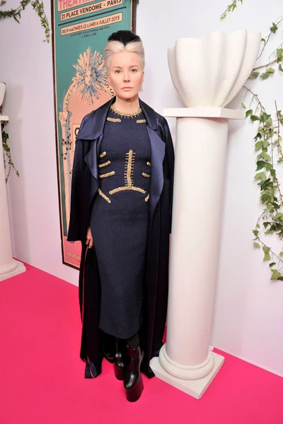 Look 8
